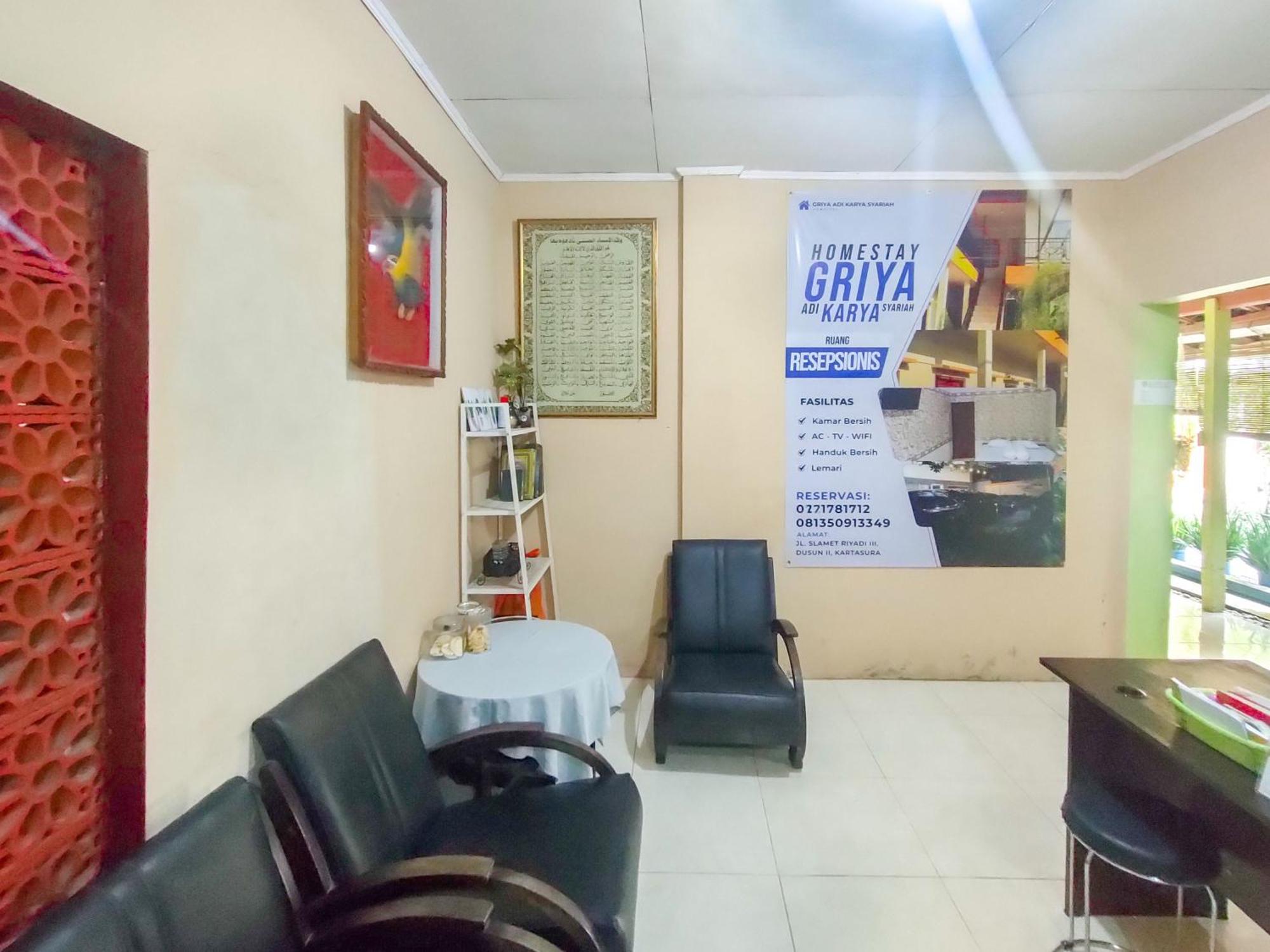 Reddoorz Syariah At Graha Adi Karya Kartasura Hotel Kartosuro Ngoại thất bức ảnh